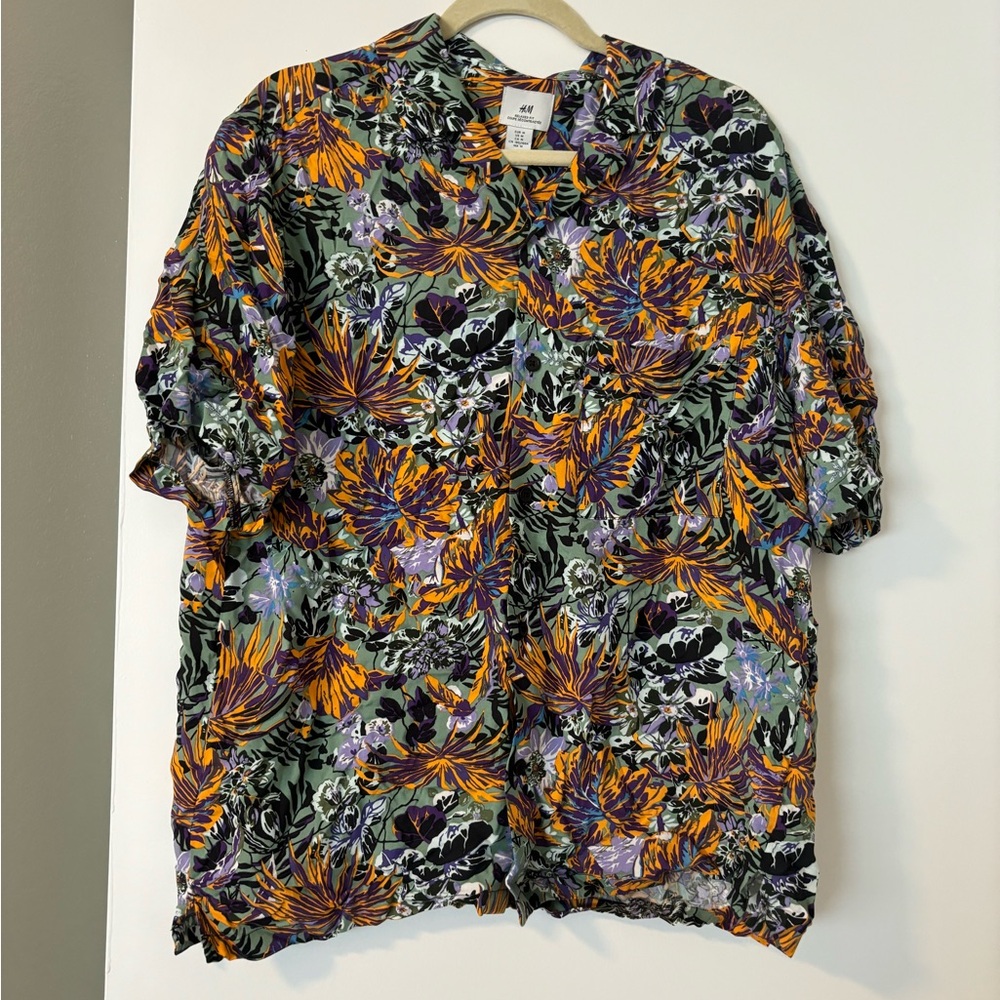 Men’s H&M shirt